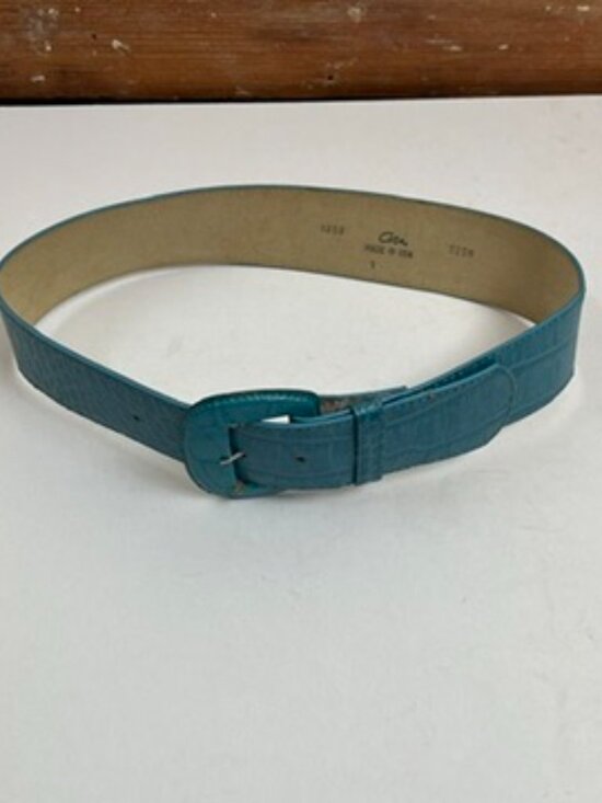 Vintage Circa Genuine Turquoise Alligator Belt main image 7